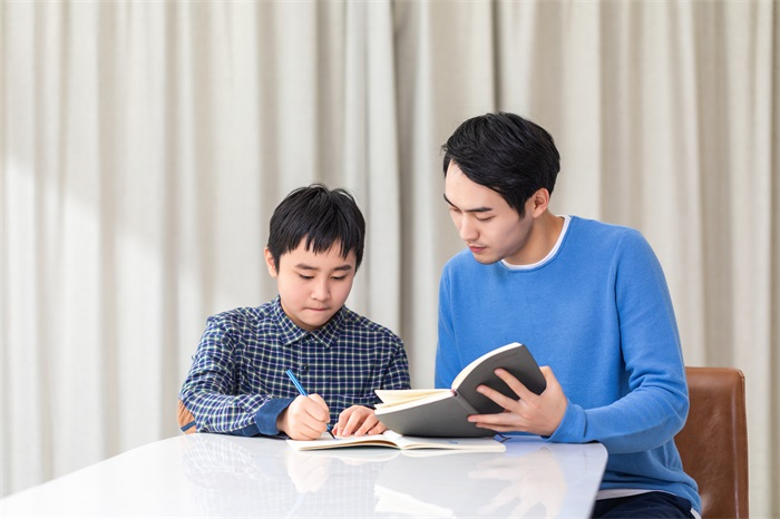 新東方高中網(wǎng)課一對(duì)一價(jià)格多少 新東方高中網(wǎng)課一對(duì)一價(jià)格多少